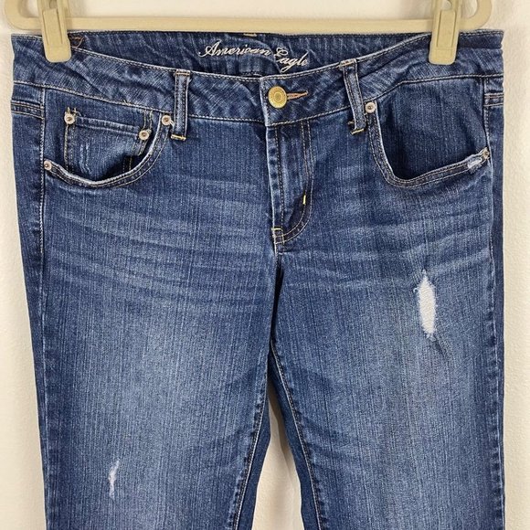 American Eagle Favorite Boyfriend Distressed Jeans Size 12 Short - Picture 2 of 10
